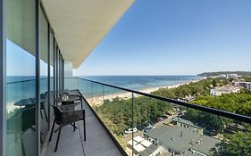 Wave Apartments By Solarento